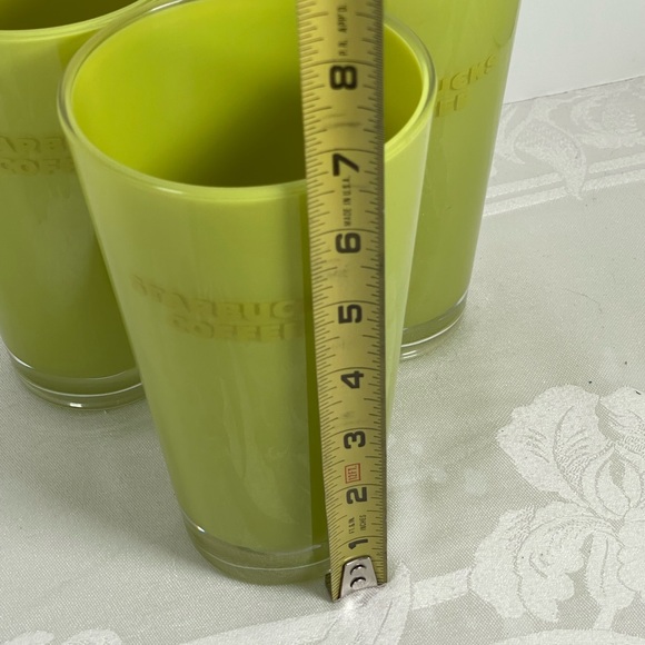 Lime green Starbucks plastic cups/ tumblers set of 3 - Picture 4 of 4